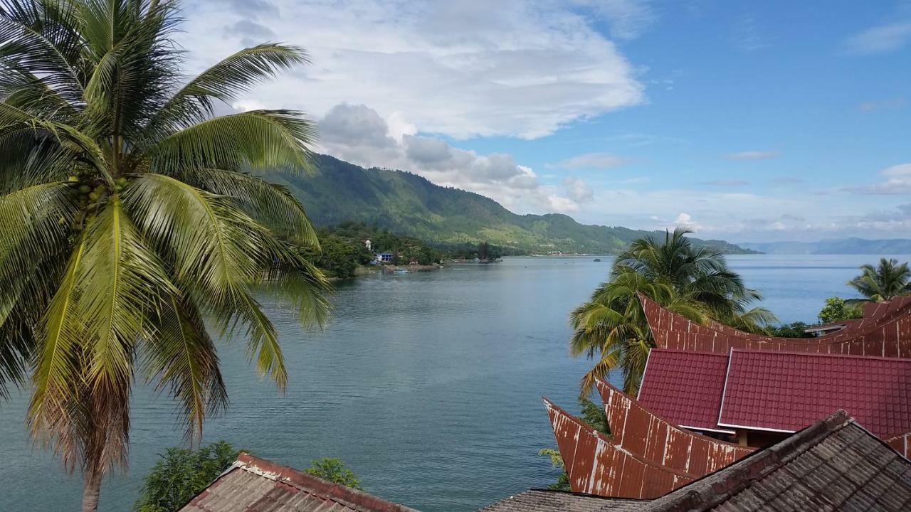 Sibayak Guesthouse Tuk Tuk Exteriör bild